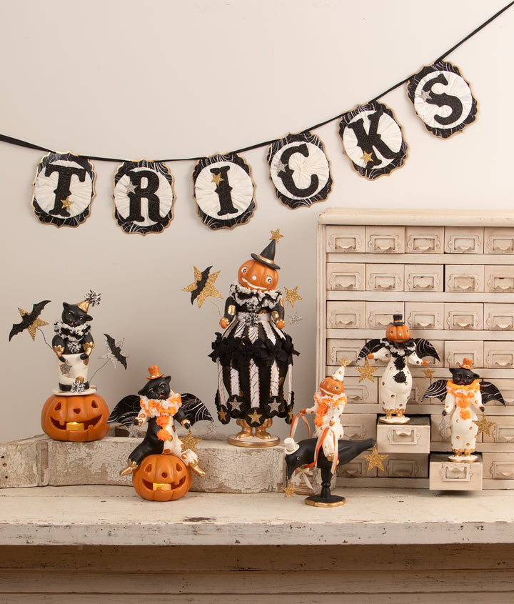 Clowning Cat on Jack by Bethany Lowe Designs, image 5