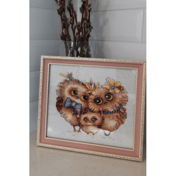 Bird Family SM-232 Counted Cross-Stitch Kit