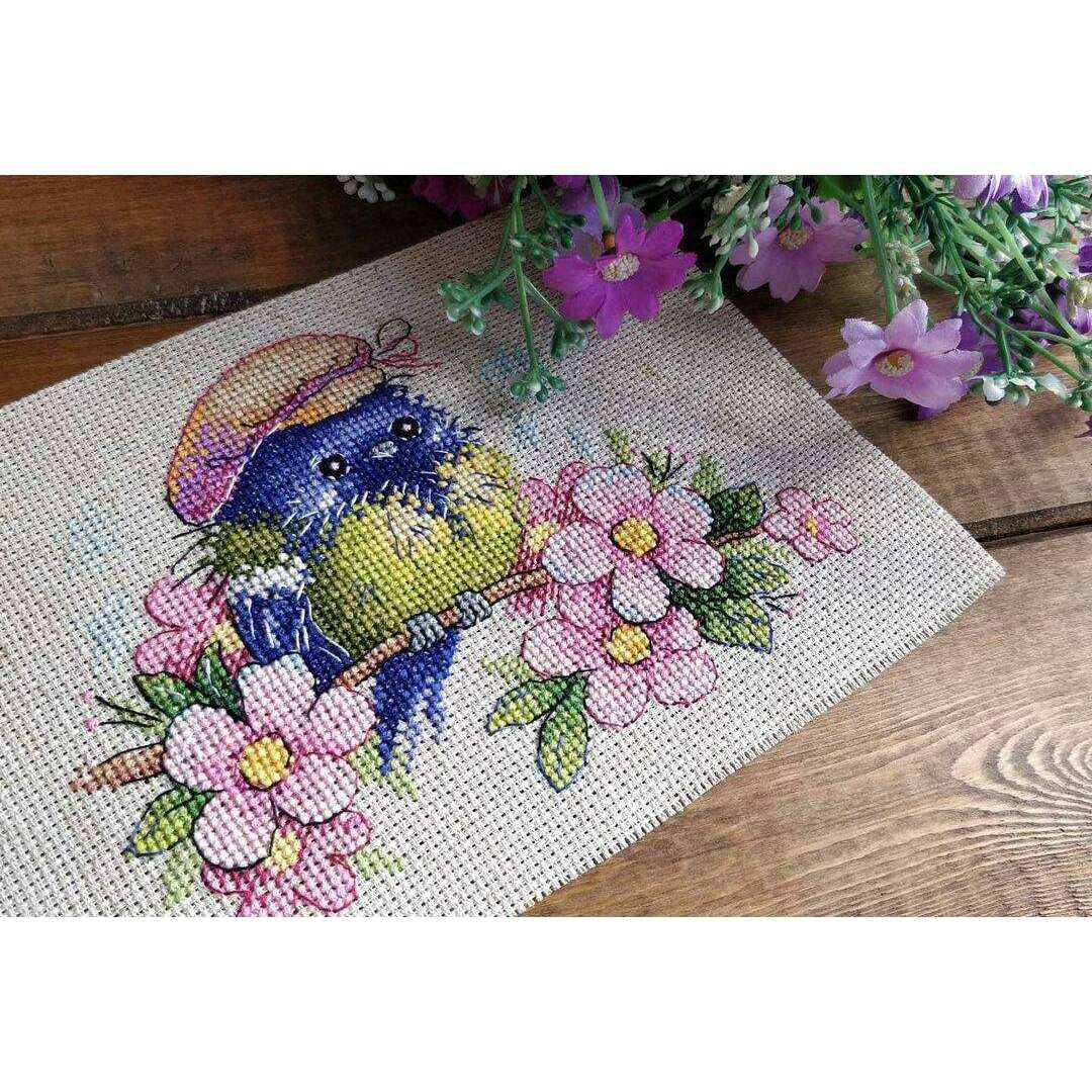 Bird with Flowers M-553 / SM-553 Counted Cross-Stitch Kit