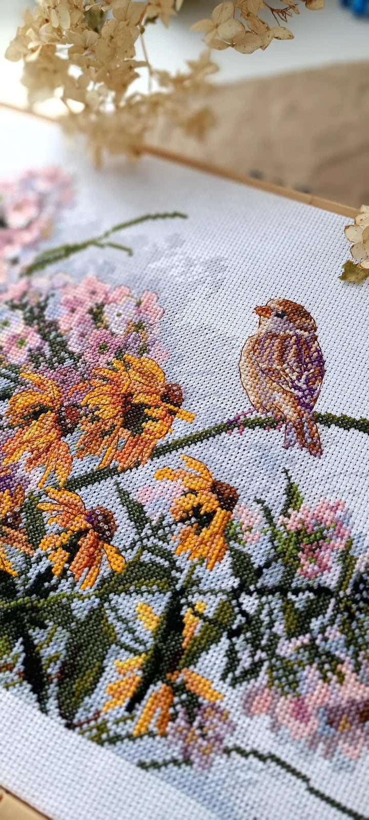 Black Eyed Susans and Phlox K-208 Counted Cross-Stitch Kit