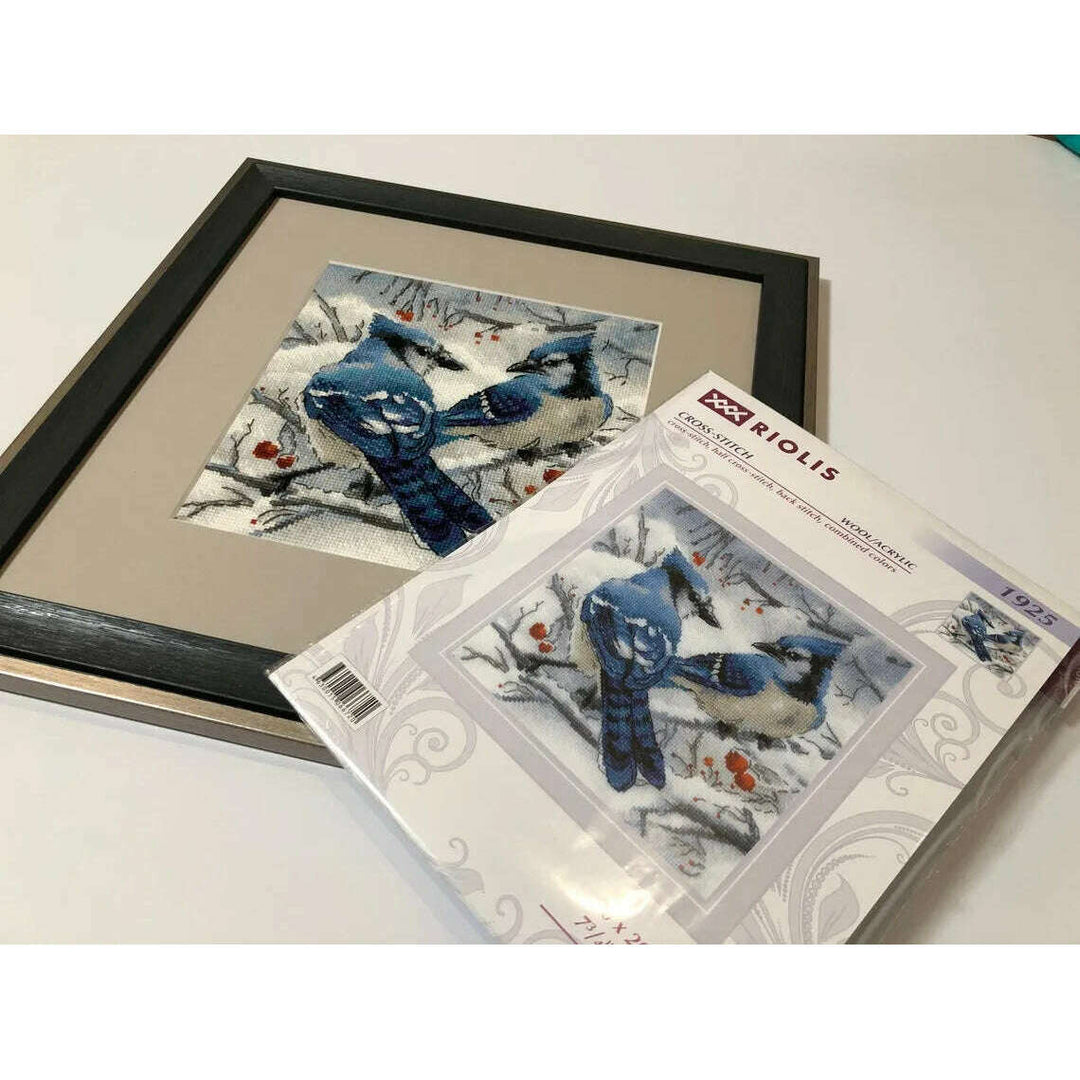 Blue Jays R1925 Counted Cross Stitch Kit