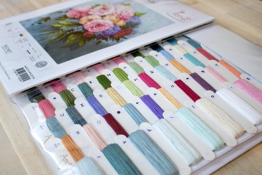 Bouquet B2371L Counted Cross-Stitch Kit