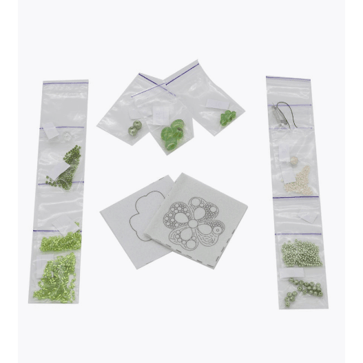 BP-186C Beadwork kit for creating brooch Crystal Art "Symbol of luck"