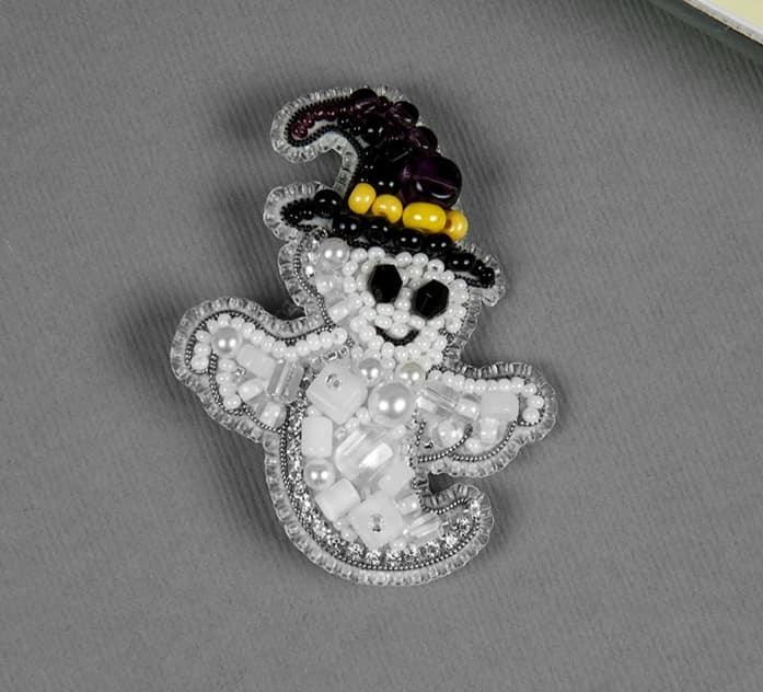 BP-333C Beadwork kit for creating brooch Crystal Art "Ghost"