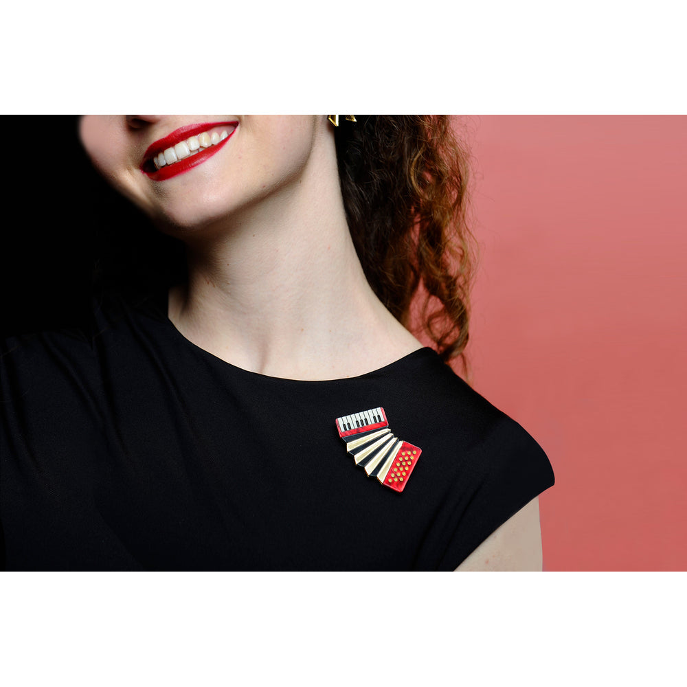 Red Accordion Brooch by Laliblue 3