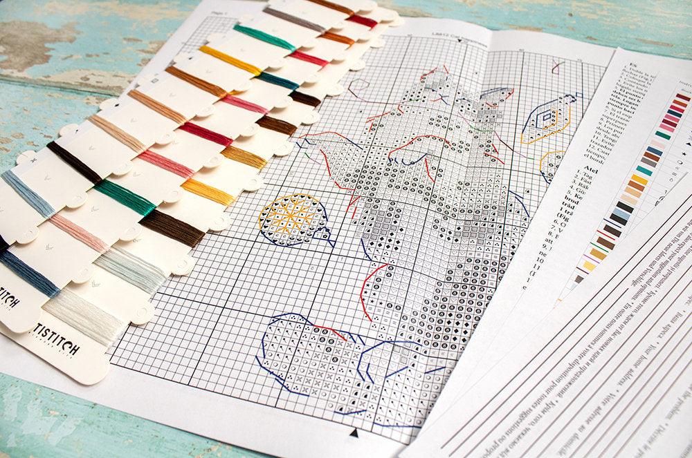 Cat's Happiness L8812 Counted Cross Stitch Kit