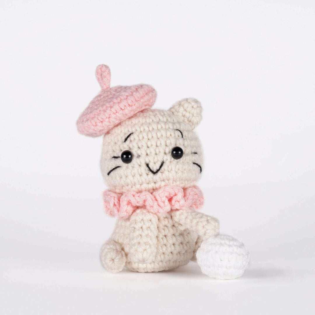 Cats Amigurumi DIY Crochet Kit Wizardi F07N8-M123