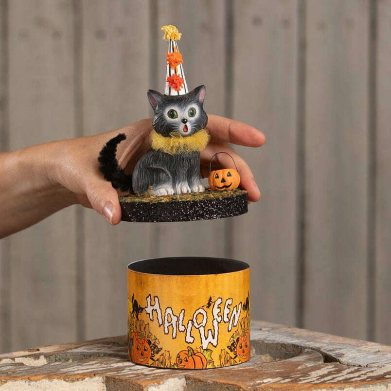 Cecil Cat on Box by Bethany Lowe Designs – view 2