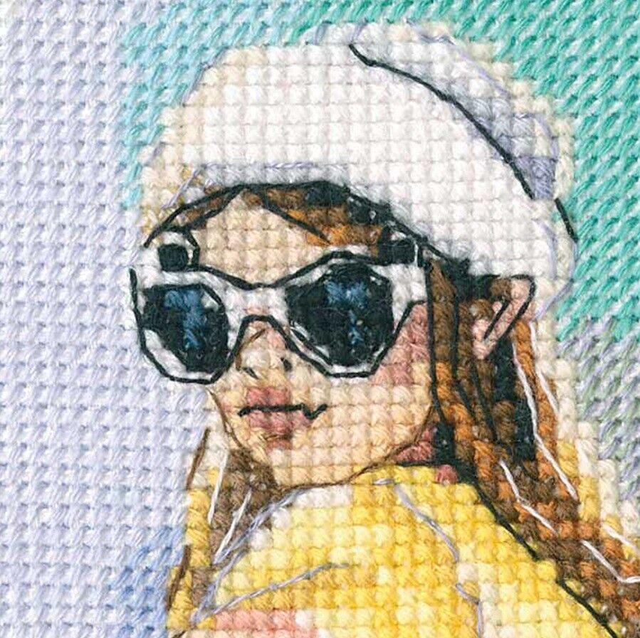 Children's gang M824 Counted Cross Stitch Kit