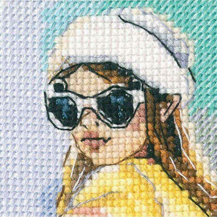 Children's gang M824 Counted Cross Stitch Kit