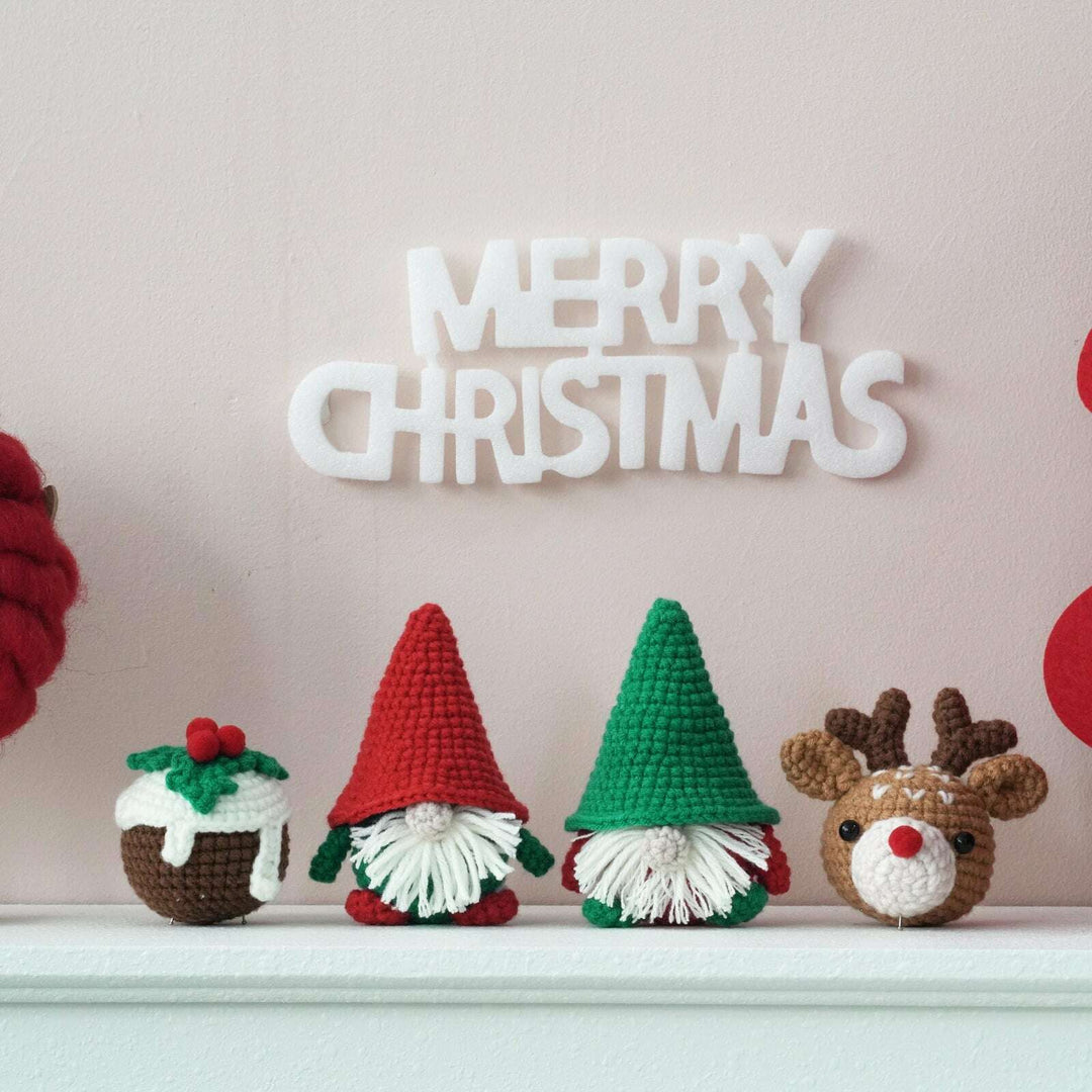 Christmas Amigurumi DIY Crochet Kit Wizardi F07N8-M118