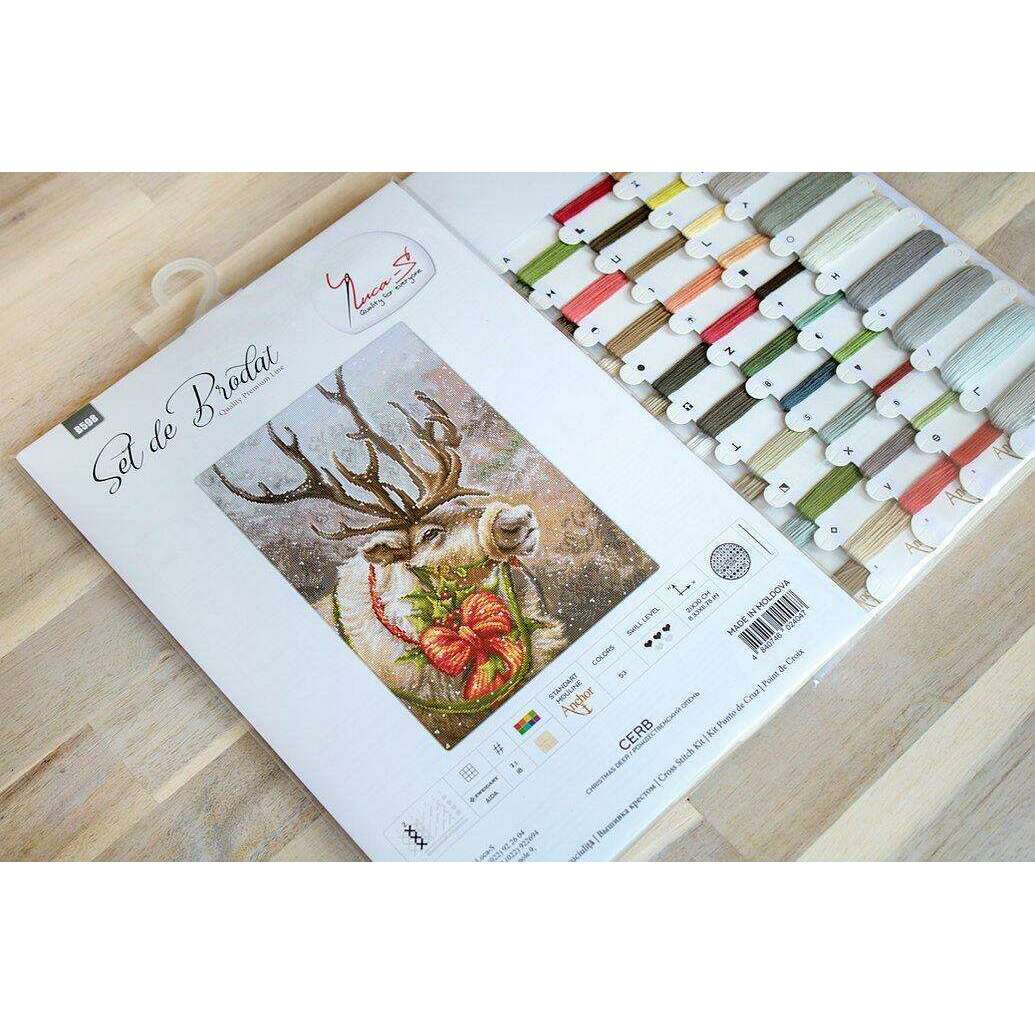 Christmas Deer B598L Counted Cross-Stitch Kit