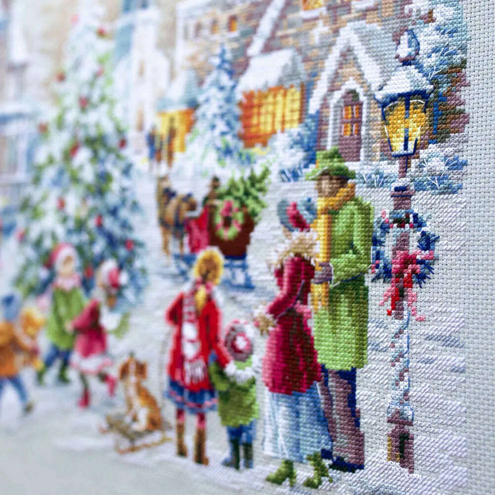 Christmas Eve 100-250 Counted Cross-Stitch Kit