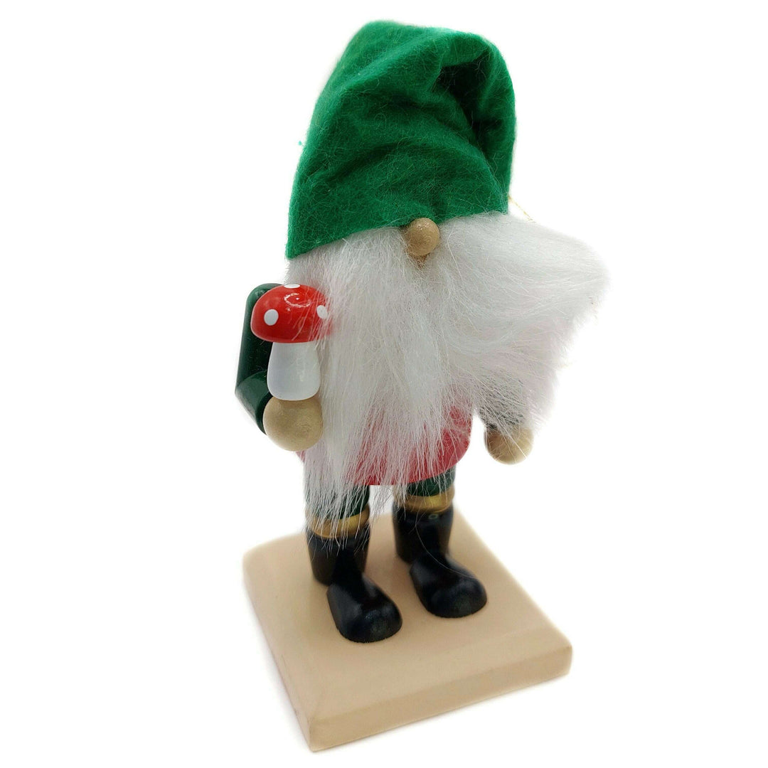 Christmas Gnomes Set. Wizardi Classic Wooden Festive Decoration F07M14-14
