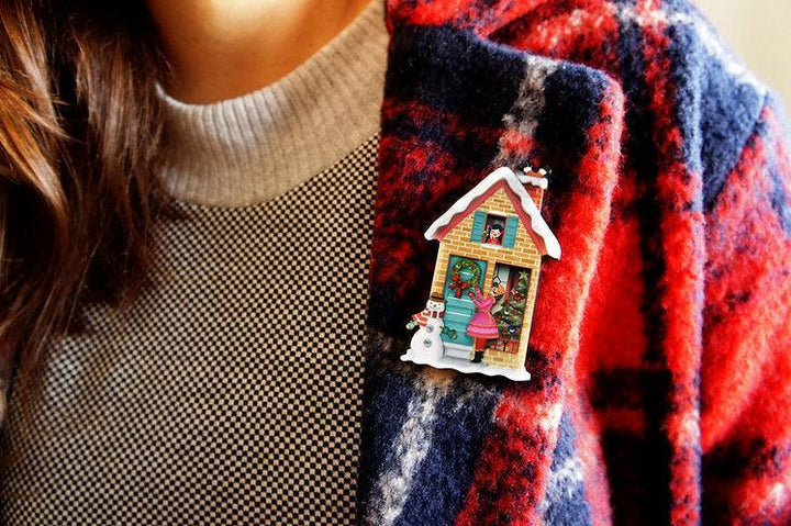 Christmas House Brooch by Laliblue - Quirks!