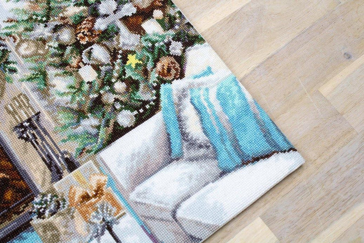 Christmas Interior B2394L Counted Cross-Stitch Kit