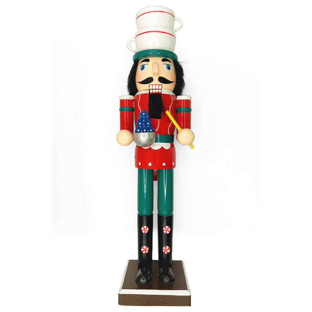 Christmas Nutcracker with the Christmas Tree. Wizardi Classic Wooden Festive Decoration F07M14-41-N01058A