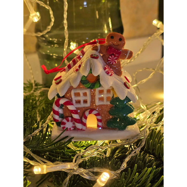 Christmas Ornament - Gingerbread Snow House with Gingerbread Man. Wizardi Festive Decoration F07-N2-18-EE403B