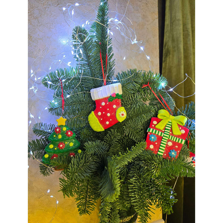 Christmas Ornament - Glossy Gingerbread Christmas Tree. Wizardi Festive Decoration F07-N2-6-A2585A