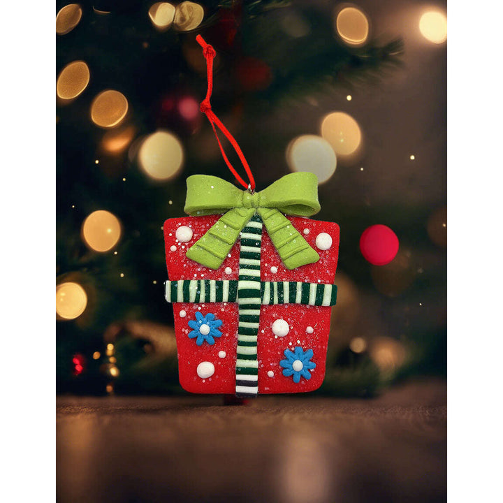Christmas Ornament - Glossy Gingerbread Gift. Wizardi Festive Decoration F07-N2-6-A2585C