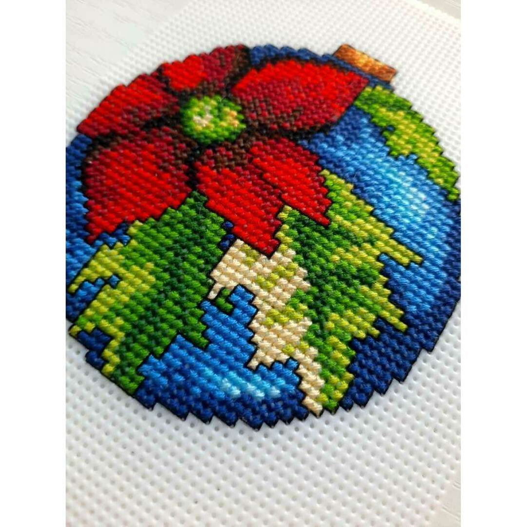 "Christmas Ornaments" 116CS Counted Cross-Stitch Kit