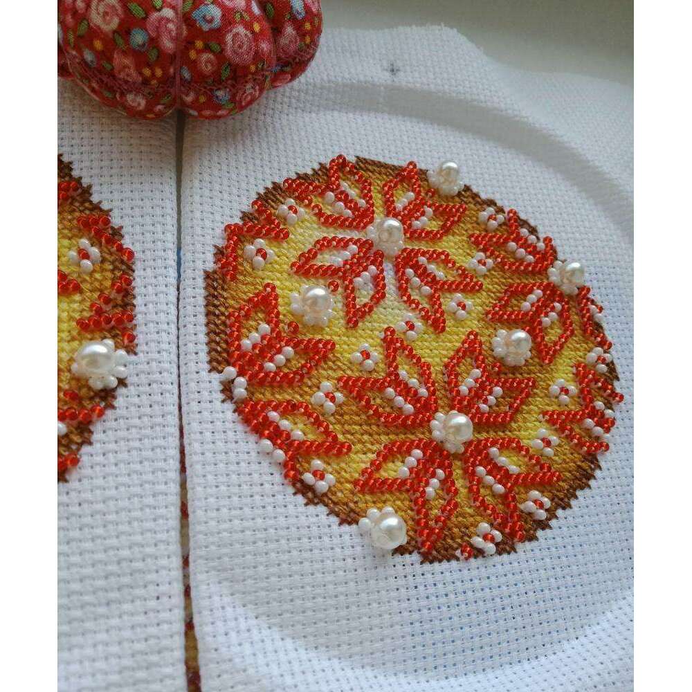Christmas Tree Decoration - Amber SR-168 Plastic Canvas Counted Cross Stitch Kit