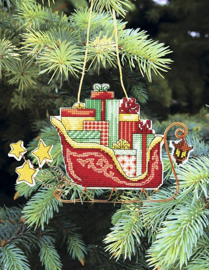 Christmas tree toy. Plastic Canvas Cross-stitch kit T-01C