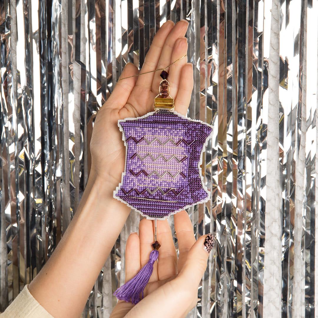 Christmas tree toy. Plastic Canvas Cross-stitch kit T-24C "Colorful lanterns"