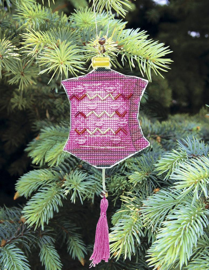 Christmas tree toy. Plastic Canvas Cross-stitch kit T-42C "Colorful lanterns"