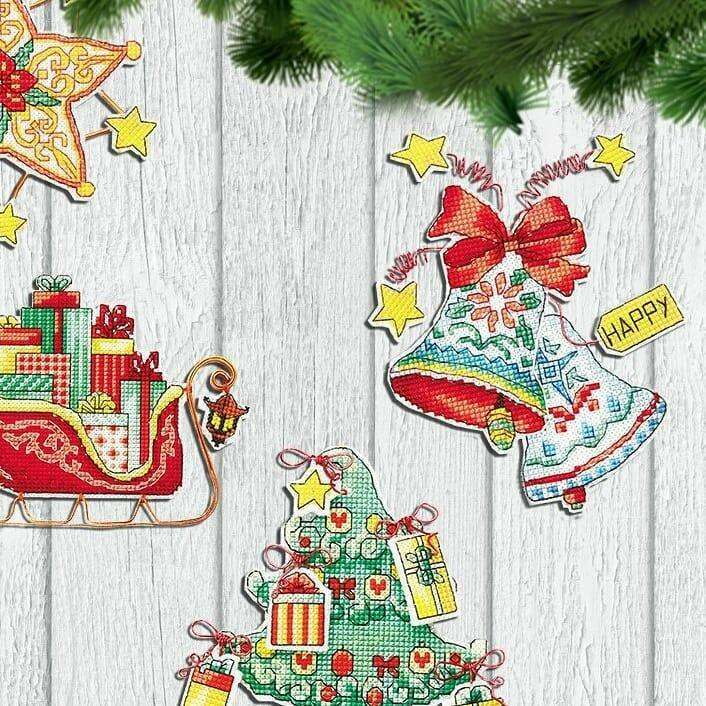 Christmas tree toy. Plastic Canvas Cross-stitch kit T-03C