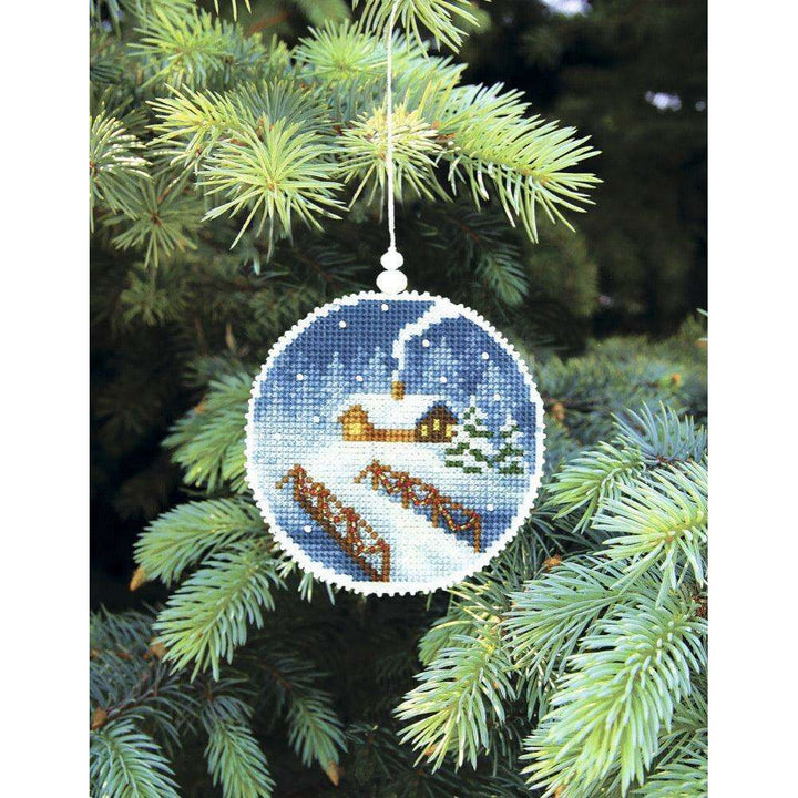 Christmas tree toy. Plastic Canvas Cross-stitch kit T-20C "Winter evening"