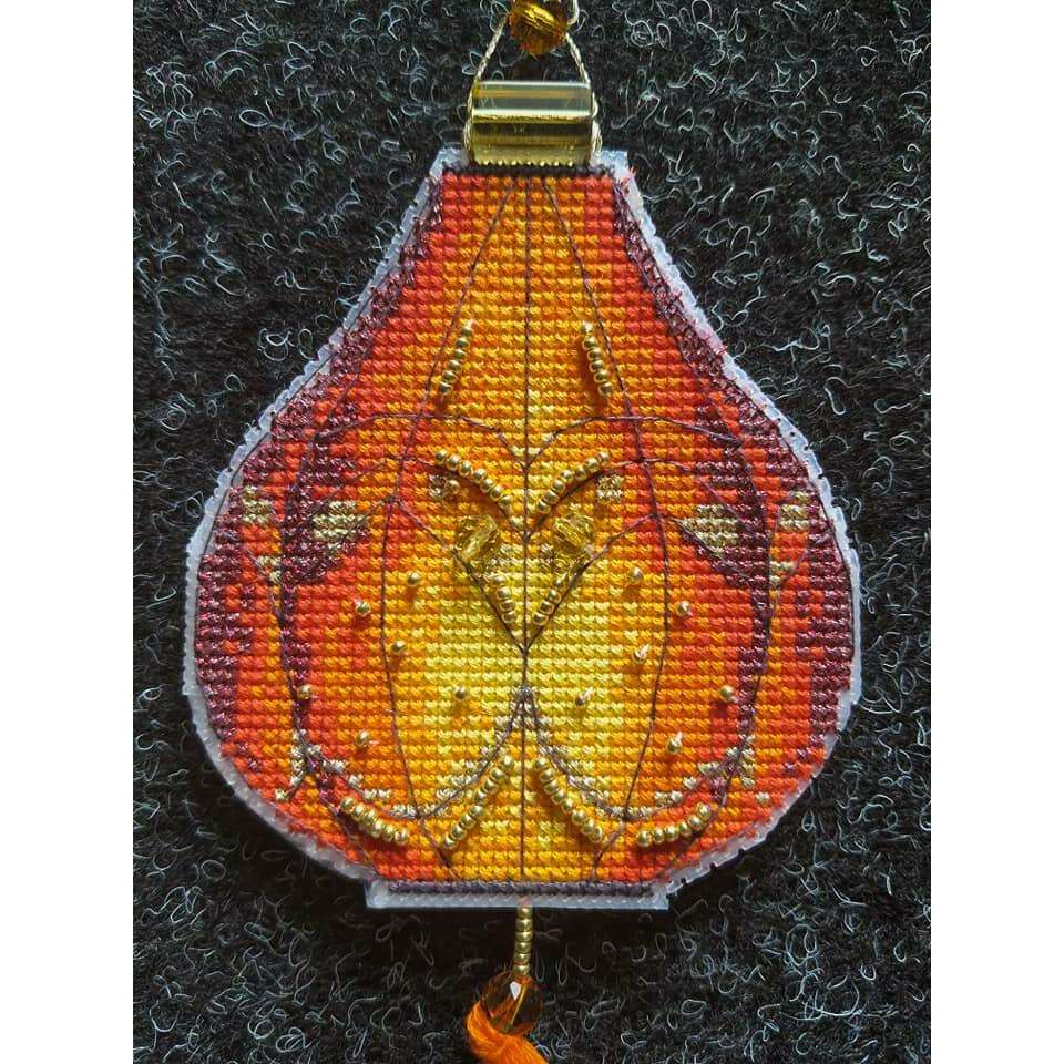 Christmas tree toy. Plastic Canvas Cross-stitch kit T-22C "Colorful lanterns"