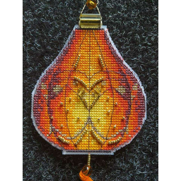 Christmas tree toy. Plastic Canvas Cross-stitch kit T-22C "Colorful lanterns"