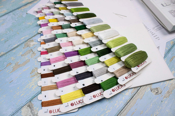 Cottage Garden B2412L Counted Cross-Stitch Kit