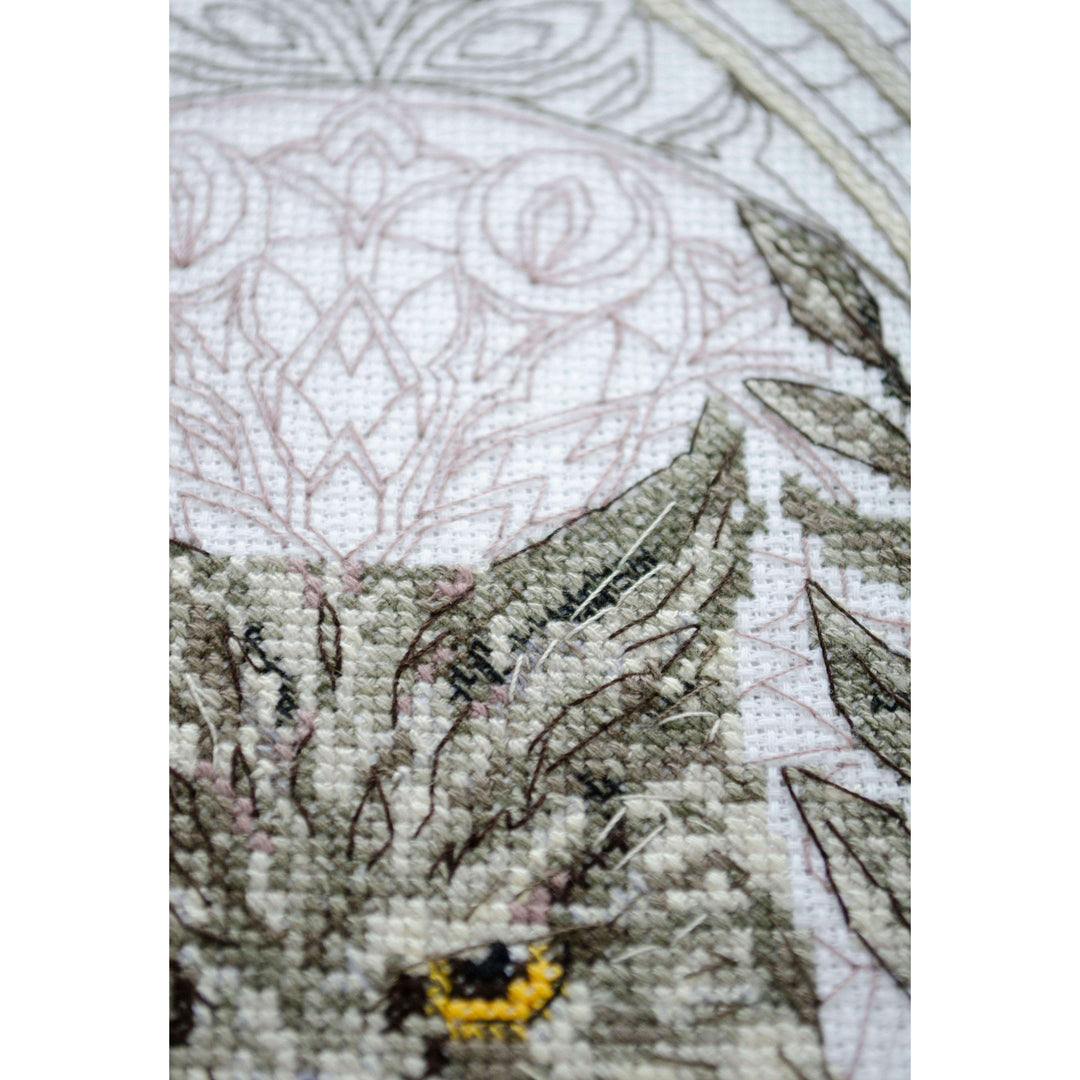 Counted Cross-stitch kit - A fairy tale for the night AH-251