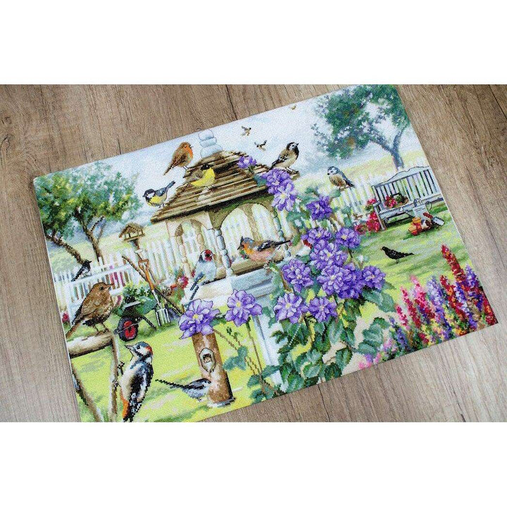 Counted Cross Stitch Kit Bird table  Leti944