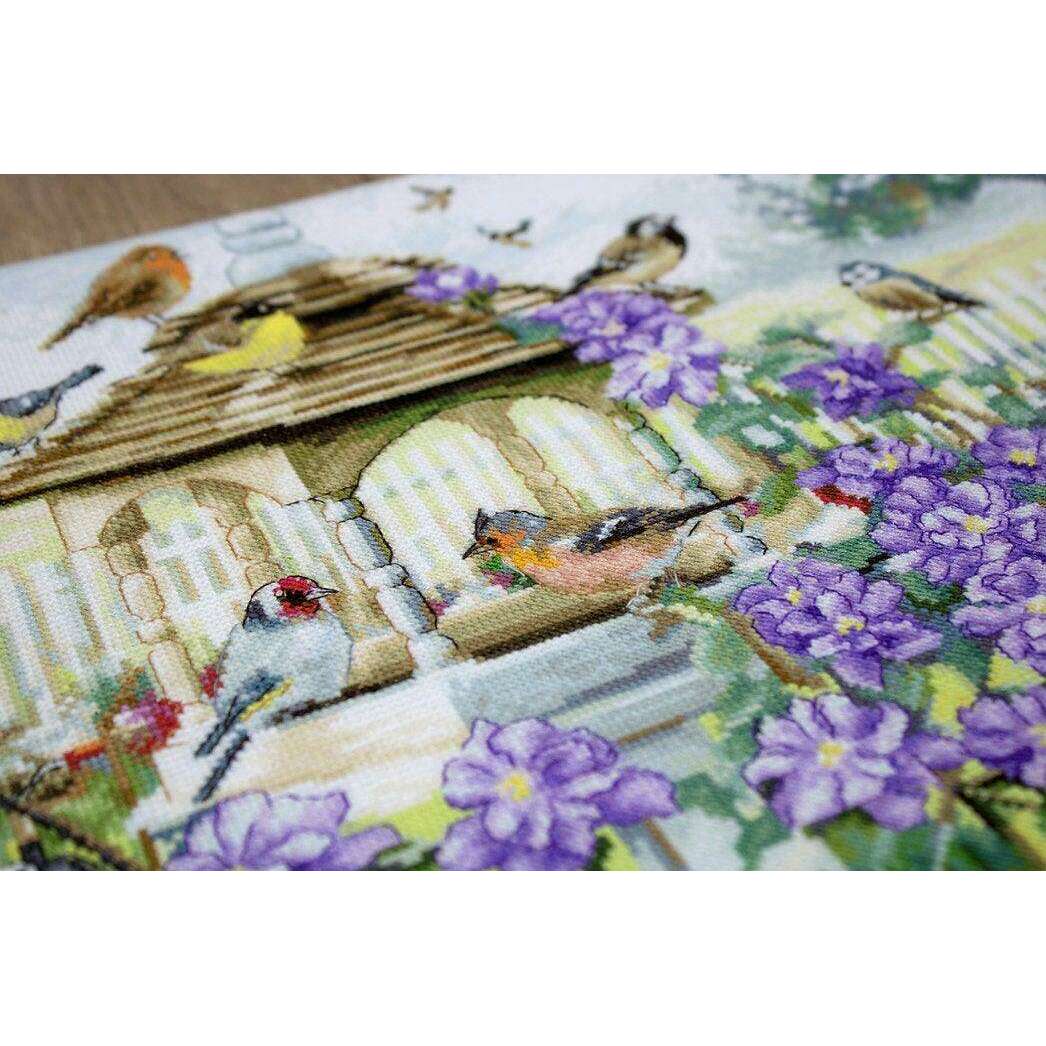 Counted Cross Stitch Kit Bird table  Leti944