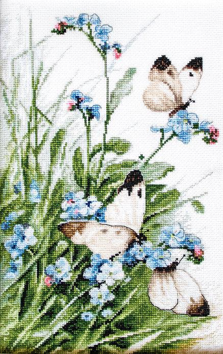 Counted Cross Stitch Kit Butterflies and bluebird flowers Leti939