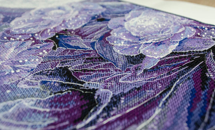 Counted Cross-stitch kit - Colors of the night AH-165