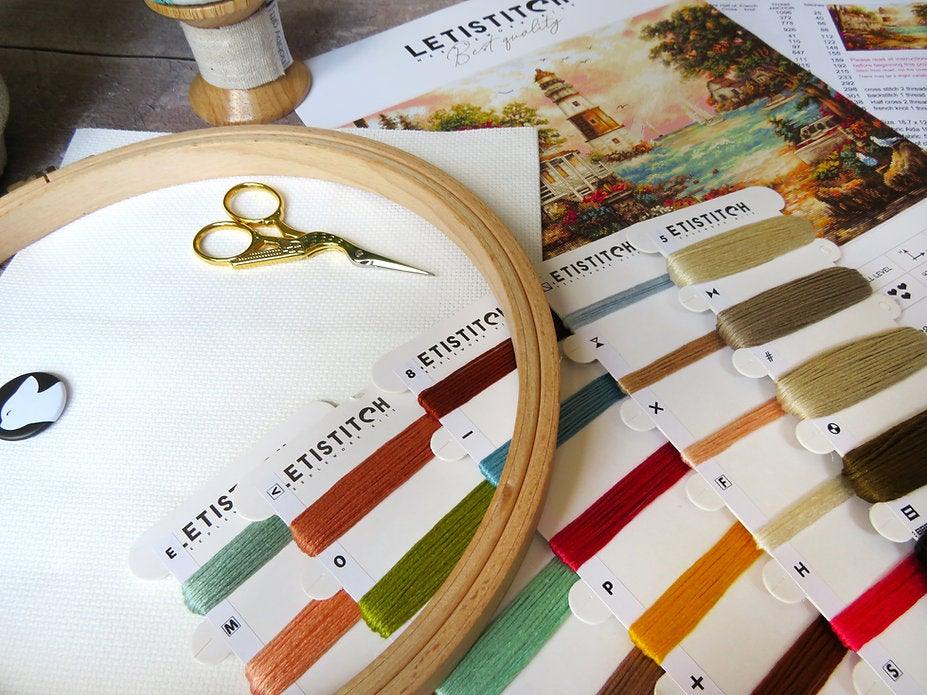 Counted Cross Stitch Kit Cottage by the sea Leti962