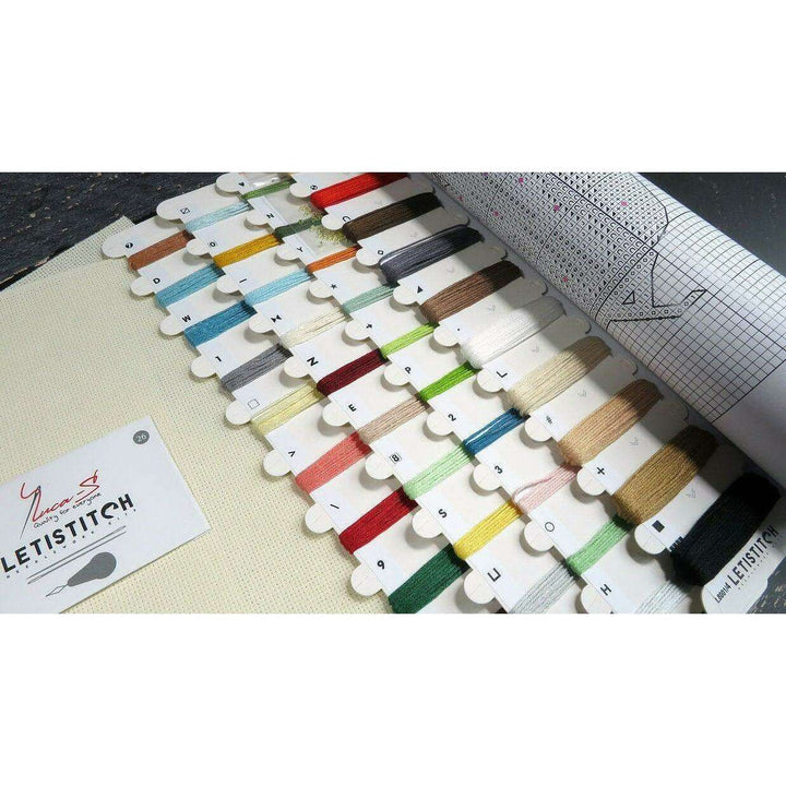 Counted Cross Stitch Kit Happy Holidays L8001