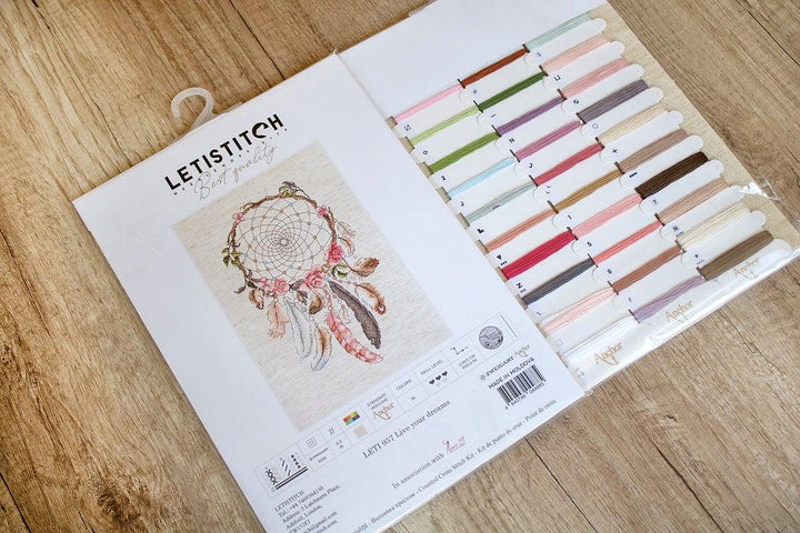 Counted Cross Stitch Kit Live your dreams Leti957