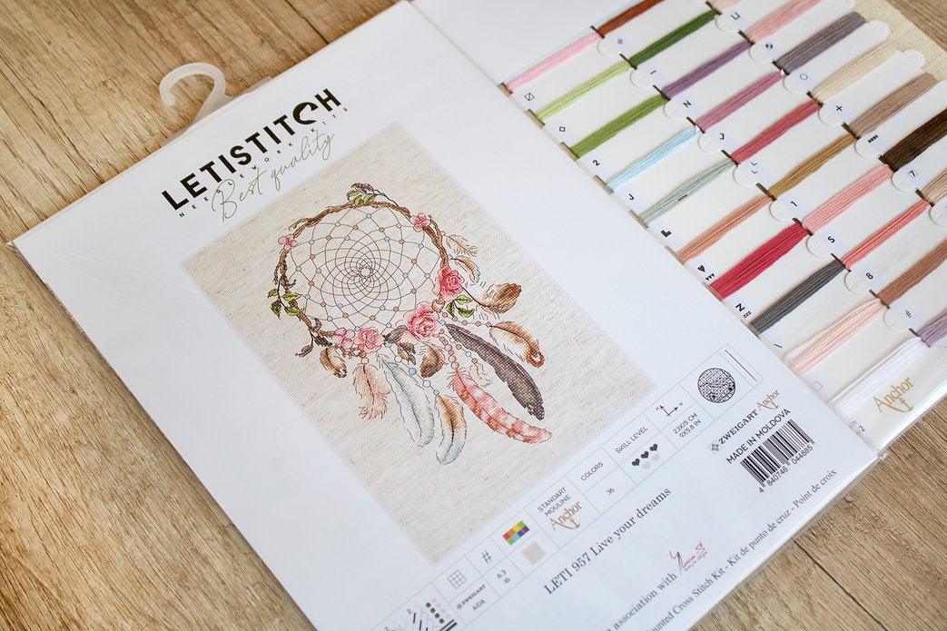 Counted Cross Stitch Kit Live your dreams Leti957