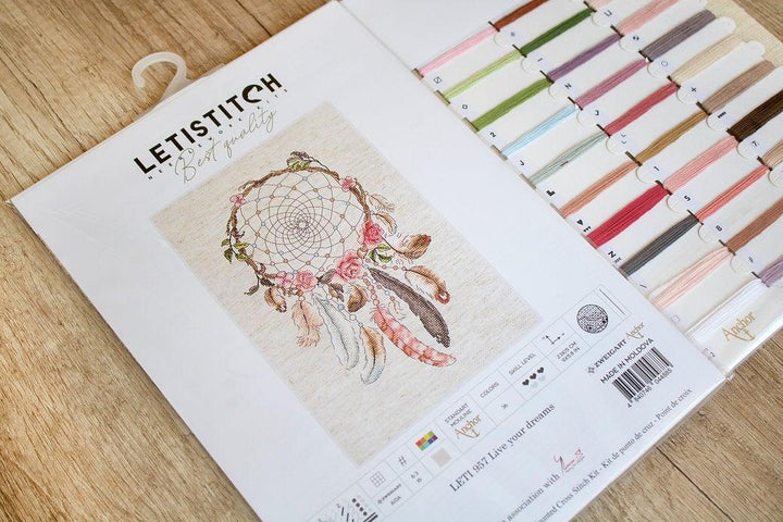 Counted Cross Stitch Kit Live your dreams Leti957