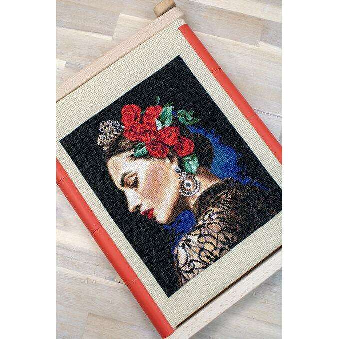 Counted Cross Stitch Kit Muse L8029