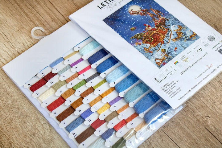 Counted Cross Stitch Kit The reindeers on their way! Leti958