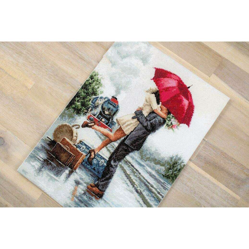 Couple on train station B2369L Counted Cross-Stitch Kit
