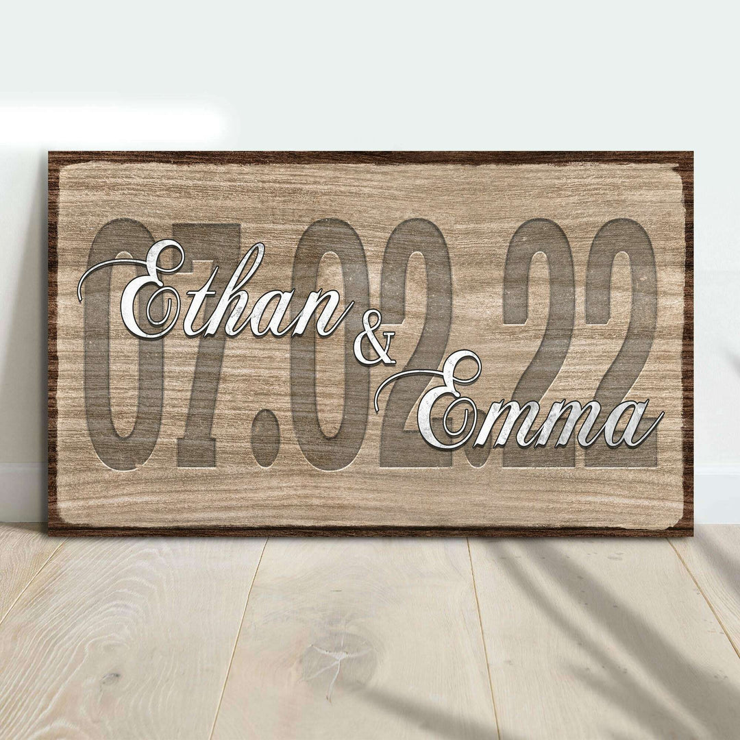 Couple Wedding Date Sign