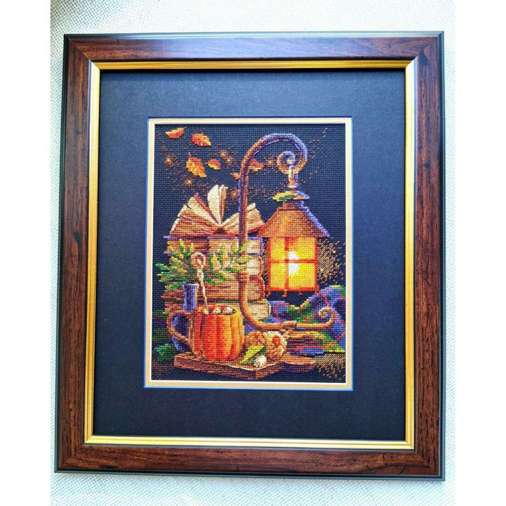 Cozy Autumn R2146 Counted Cross Stitch Kit
