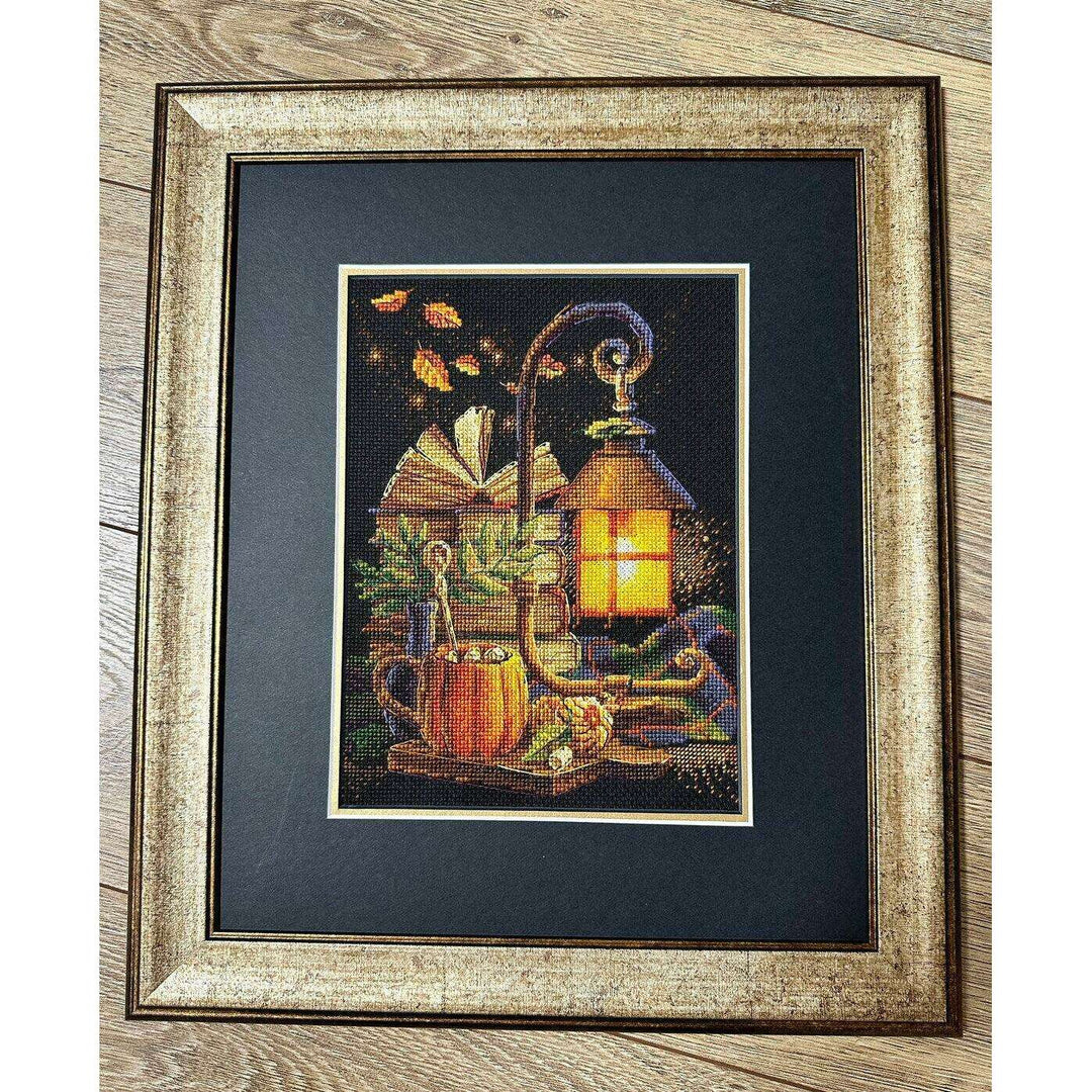 Cozy Autumn R2146 Counted Cross Stitch Kit